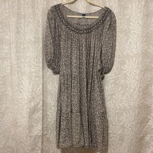 Old Navy Beige Floral Smocked Midi Dress